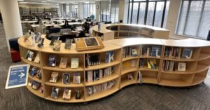 کتابخانه دانشگاه کیئو (Keio University Library)